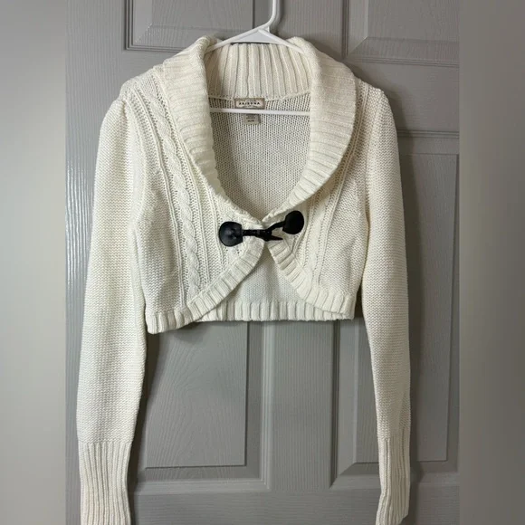 Arizona Jean Company White Ribbed Knit Poncho| Medium - Picture 4 of 10